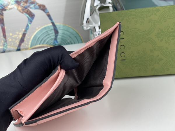 グッチ財布コピー全体デザイン